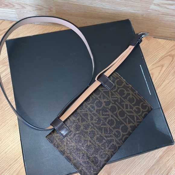 CALVIN KLEIN Belt Bag - Picture 6 of 14